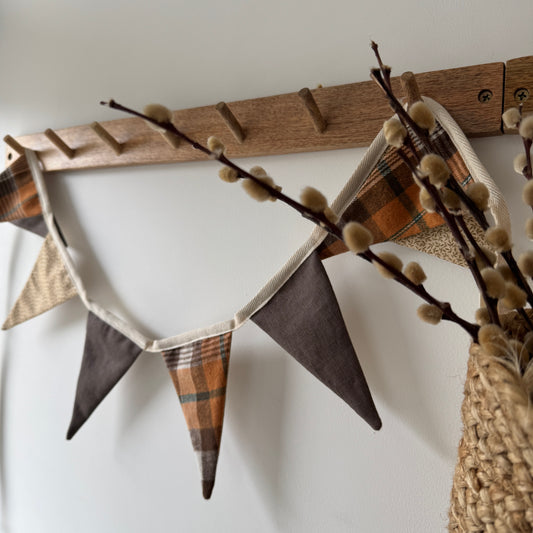 8 Flag Autumn Fabric Bunting